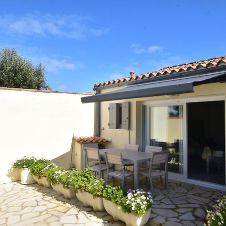 Large Studio Close To The Beach Saint-Martin-de-Ré Exteriér fotografie