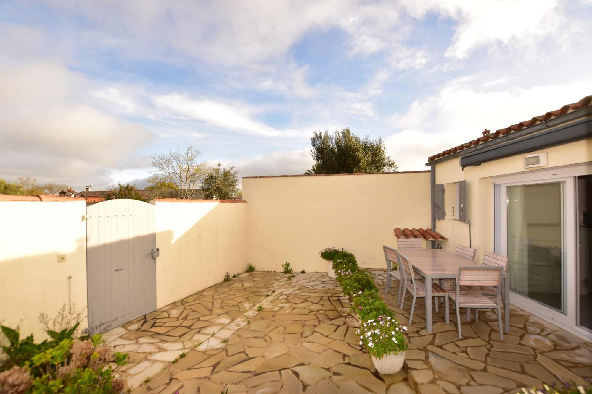Large Studio Close To The Beach Saint-Martin-de-Ré Exteriér fotografie