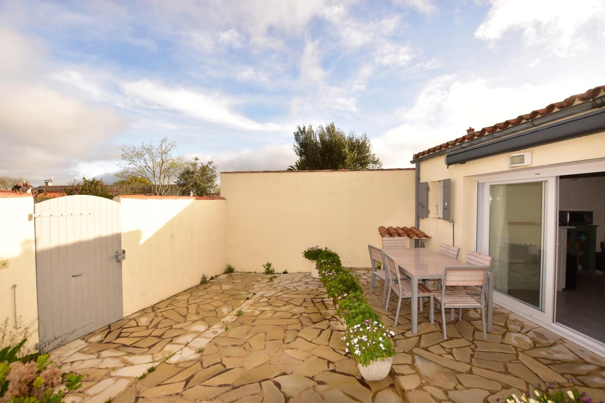 Large Studio Close To The Beach Saint-Martin-de-Ré Exteriér fotografie